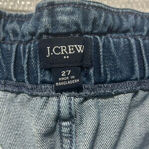 Wide legged paper bag jeans